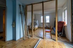 Wohn-Schlafzimmer DG